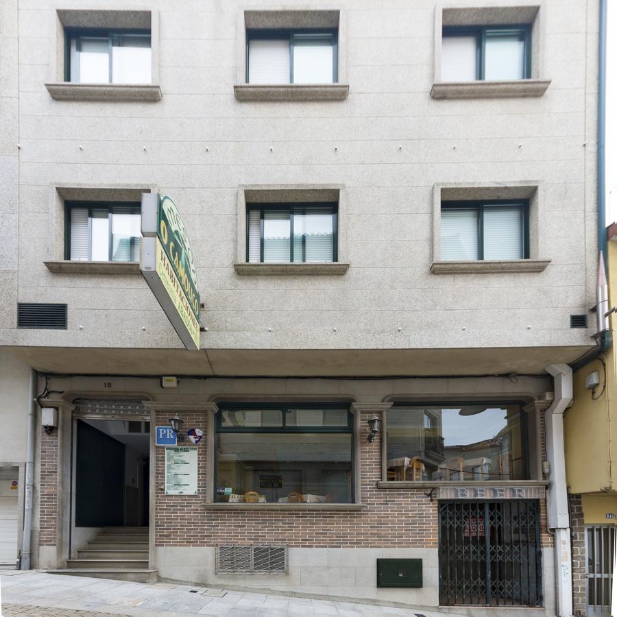 Hostal O Camouco Portonovo Buitenkant foto